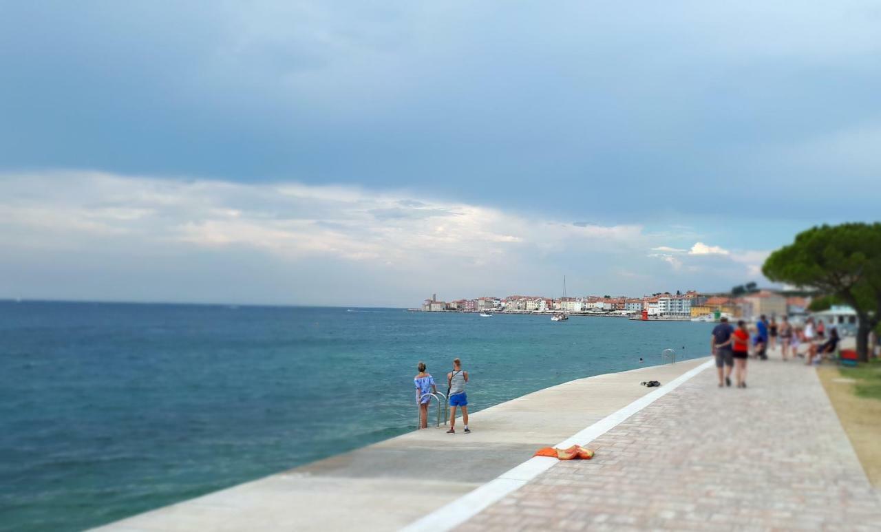 Apartma Dessa Portorož Exterior foto